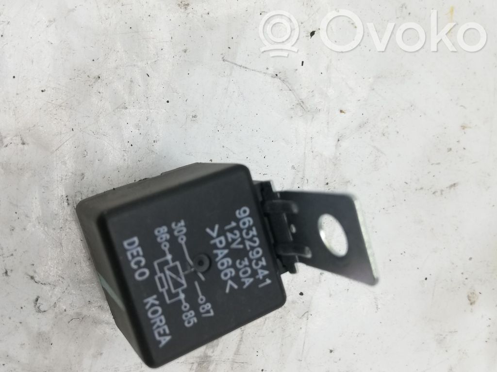 Chevrolet Captiva Other relay 