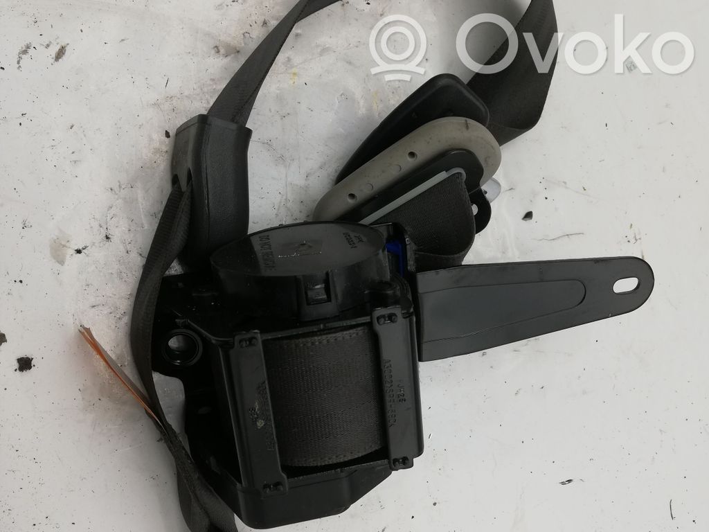 Chevrolet Captiva Front seatbelt 