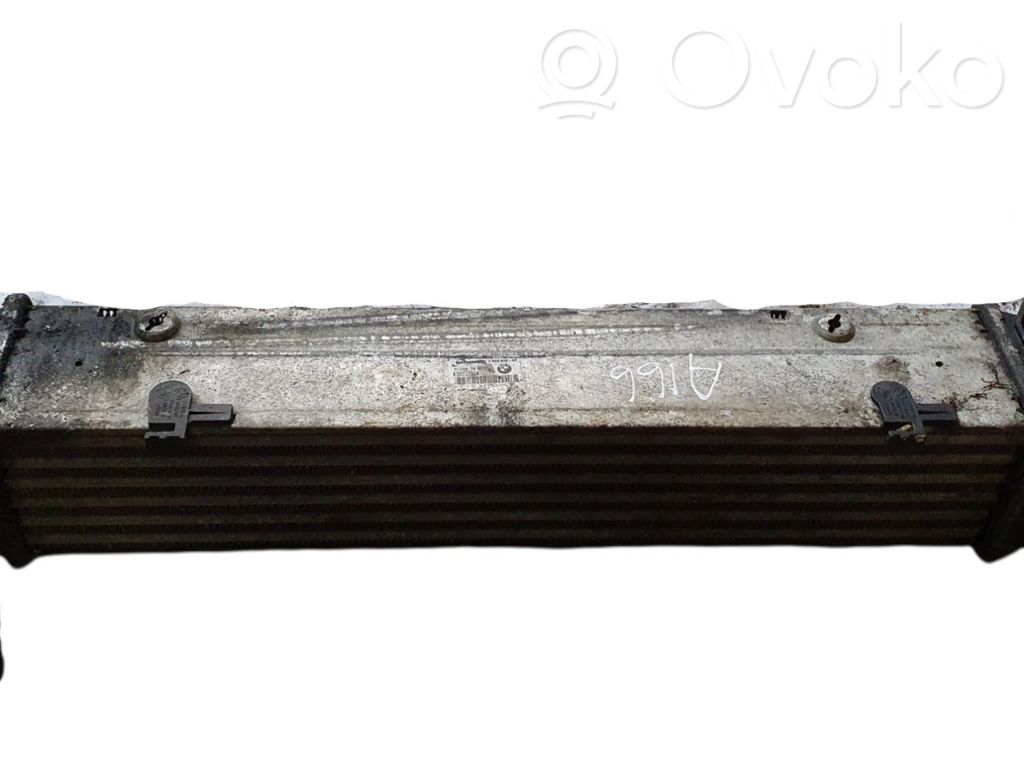 BMW 3 E90 E91 Intercooler radiator 