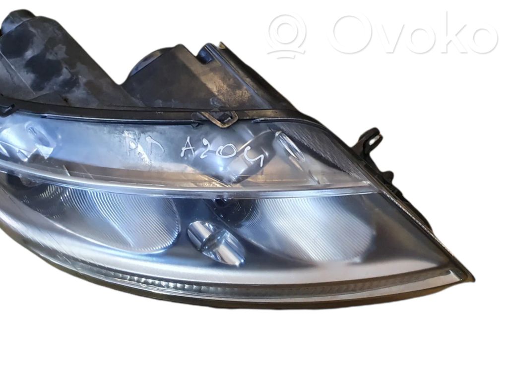 Volkswagen Phaeton Lampa przednia 
