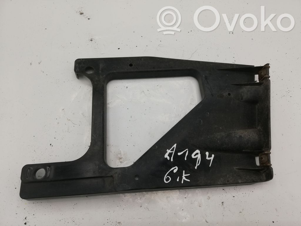 BMW 1 E81 E87 Rear bumper mounting bracket 