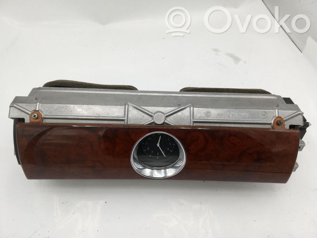 Volkswagen Phaeton Rejilla de ventilación central del panel 