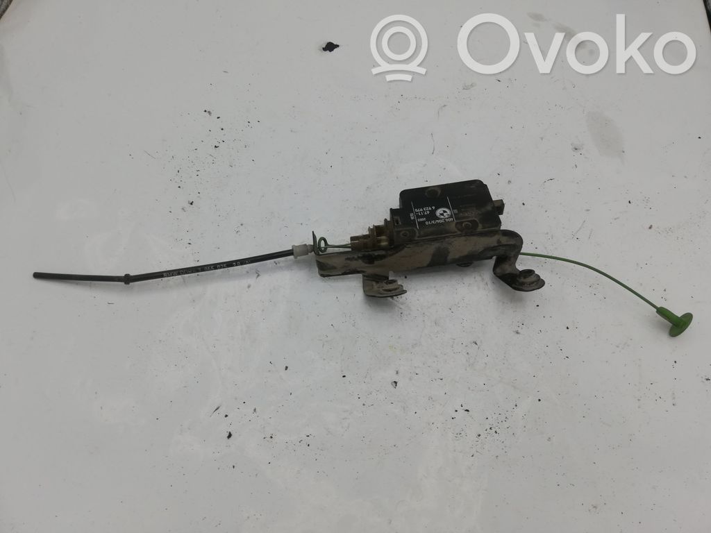 BMW 5 E60 E61 Fuel tank cap lock motor 