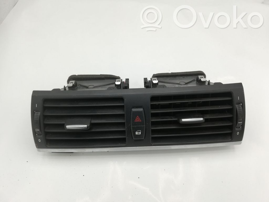 BMW X5 E70 Centrinės oro grotelės 