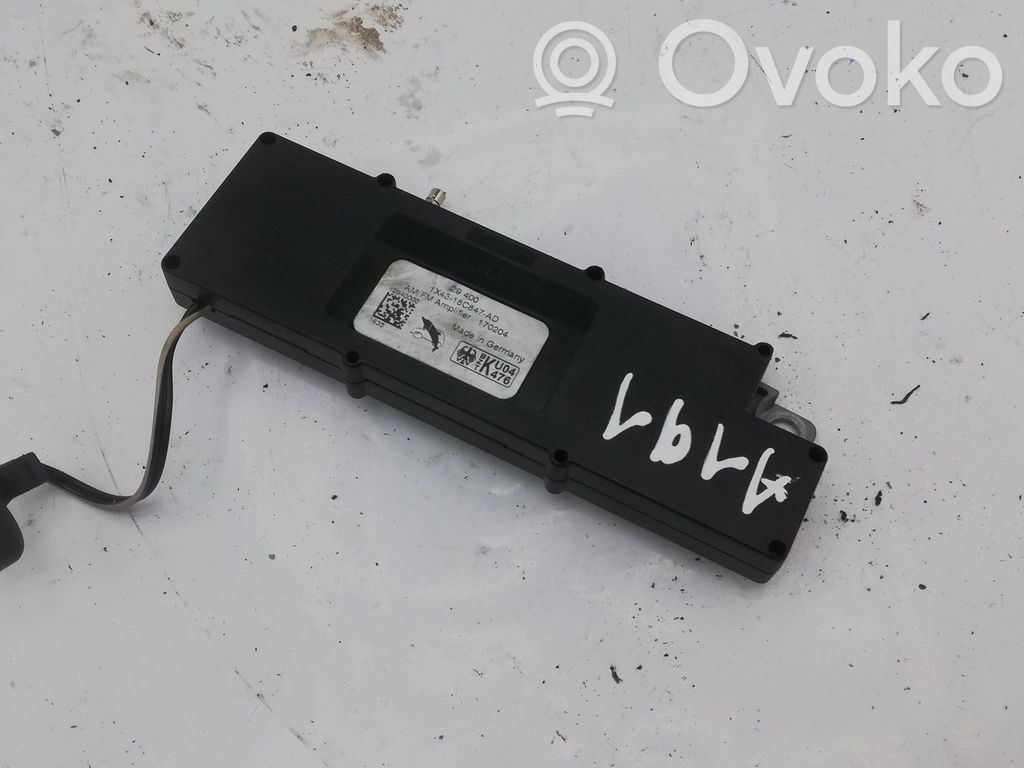 Jaguar X-Type Antenos stiprintuvas 