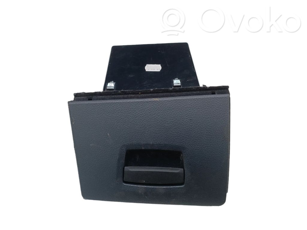 BMW 5 F10 F11 Glove box 