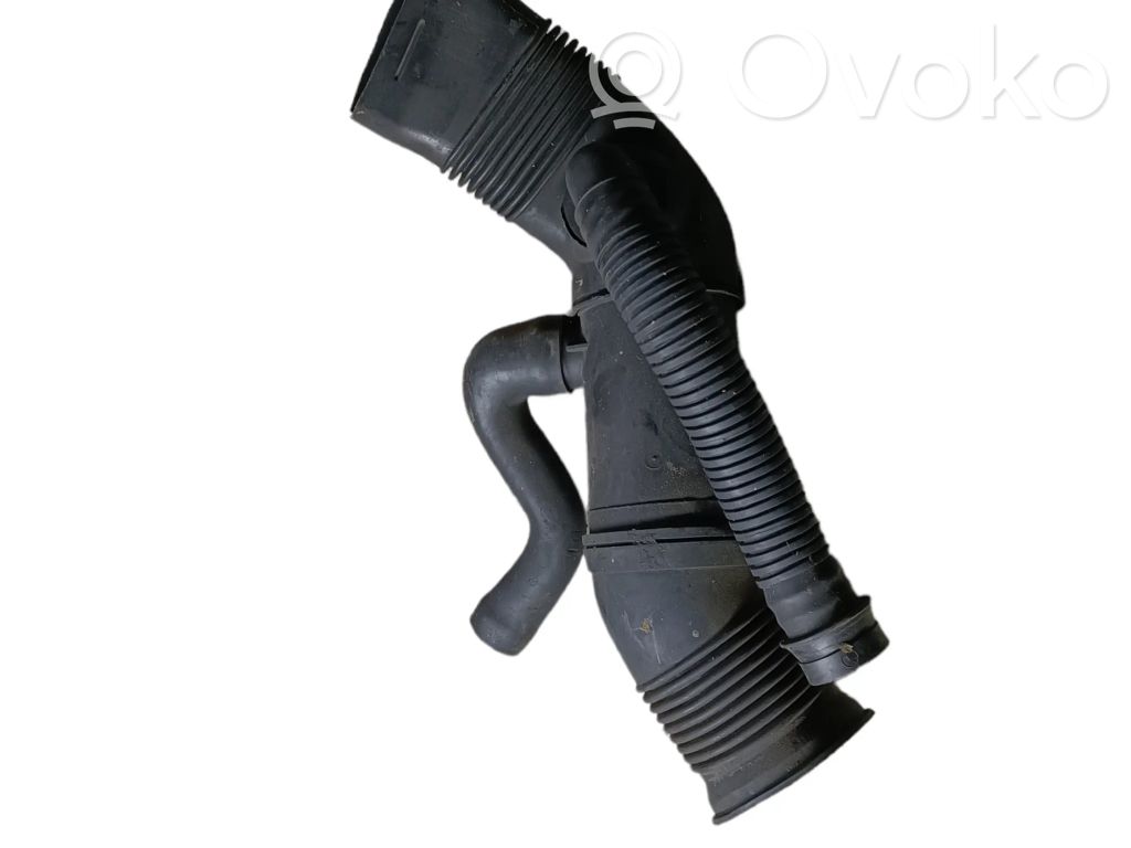 BMW 5 E39 Air intake duct part 