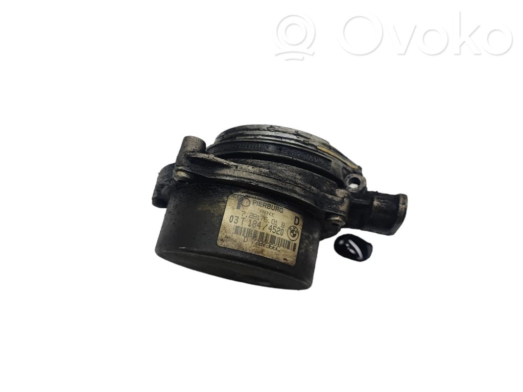 BMW 5 E60 E61 Vacuum pump 