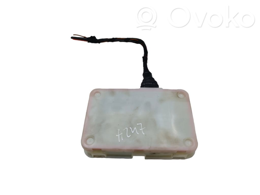 Steuergerät USB   9123739,14404710