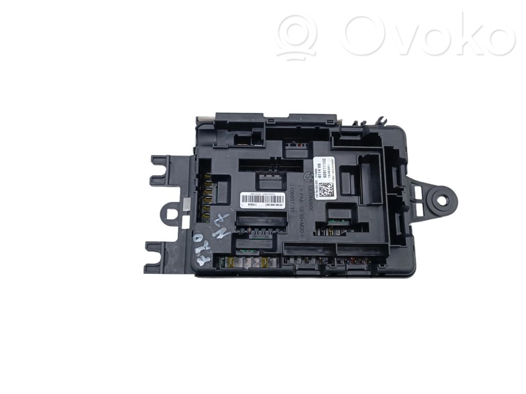 BMW 3 F30 F35 F31 Drošinātāju bloks 