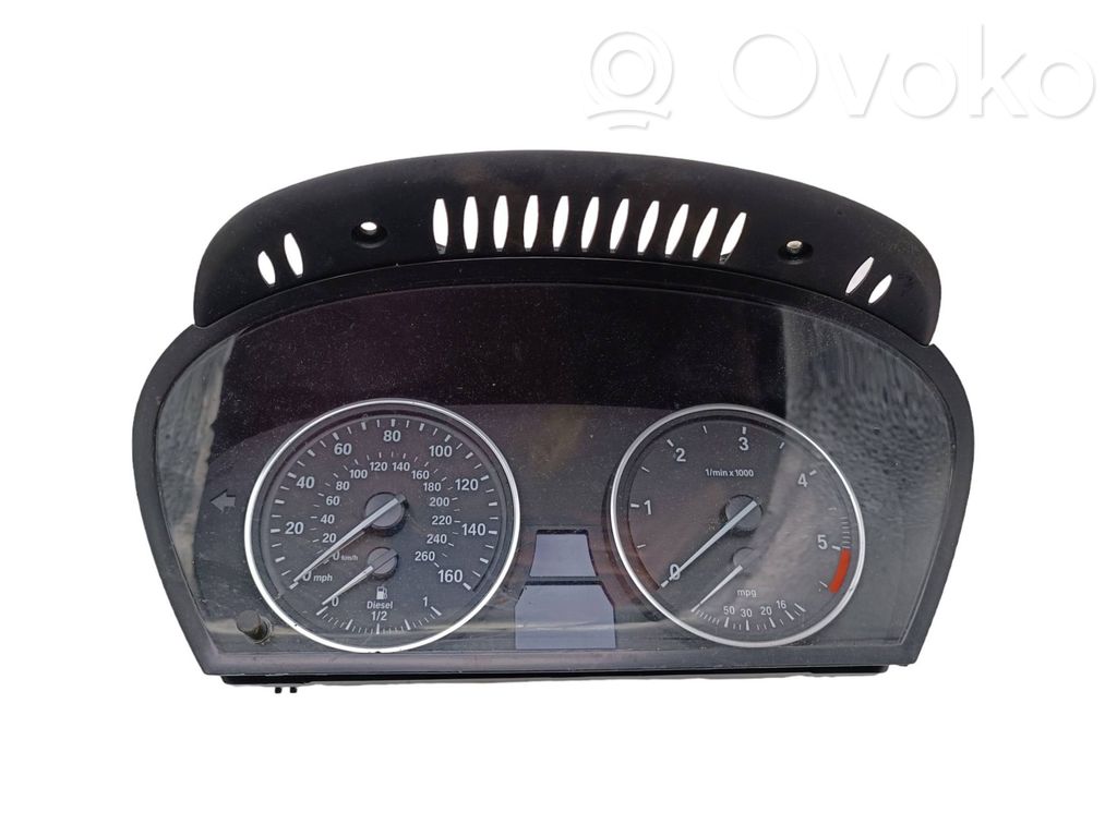 BMW X5 E70 Speedometer (instrument cluster) 