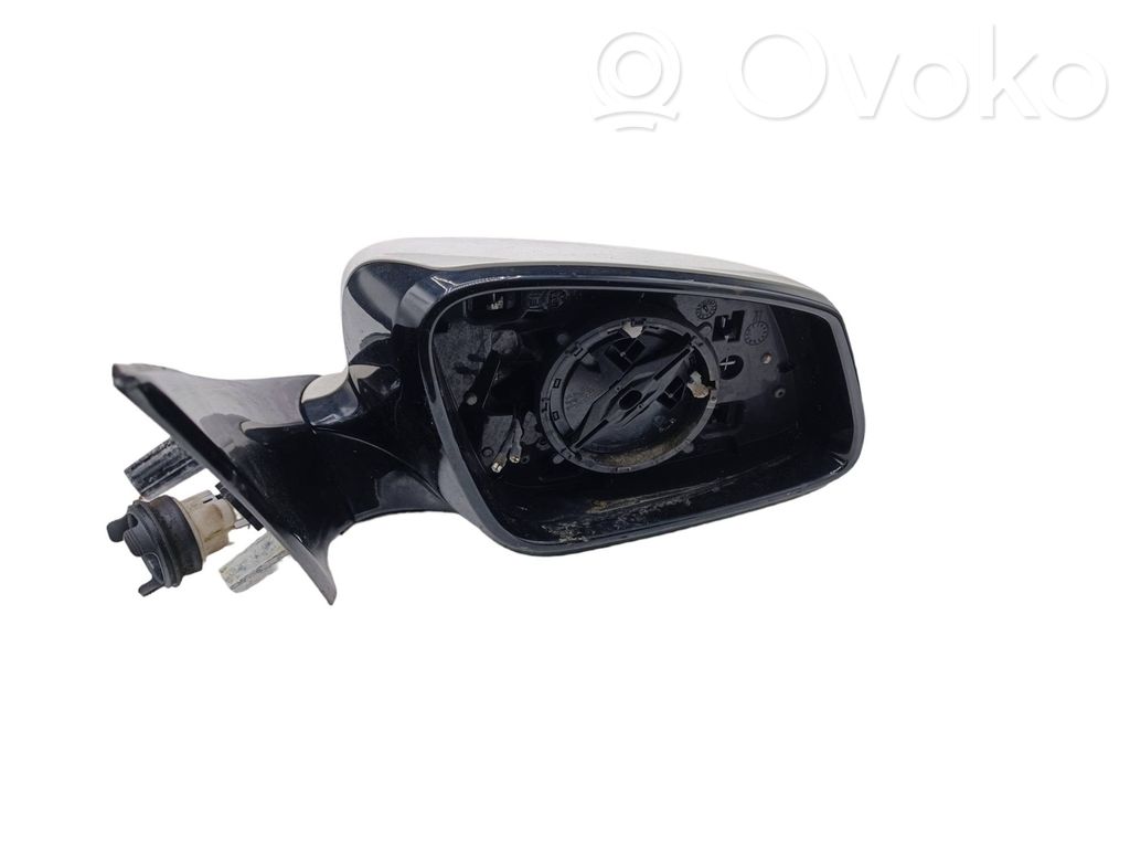 BMW 5 F10 F11 Elektryczne lusterko boczne drzwi przednich 