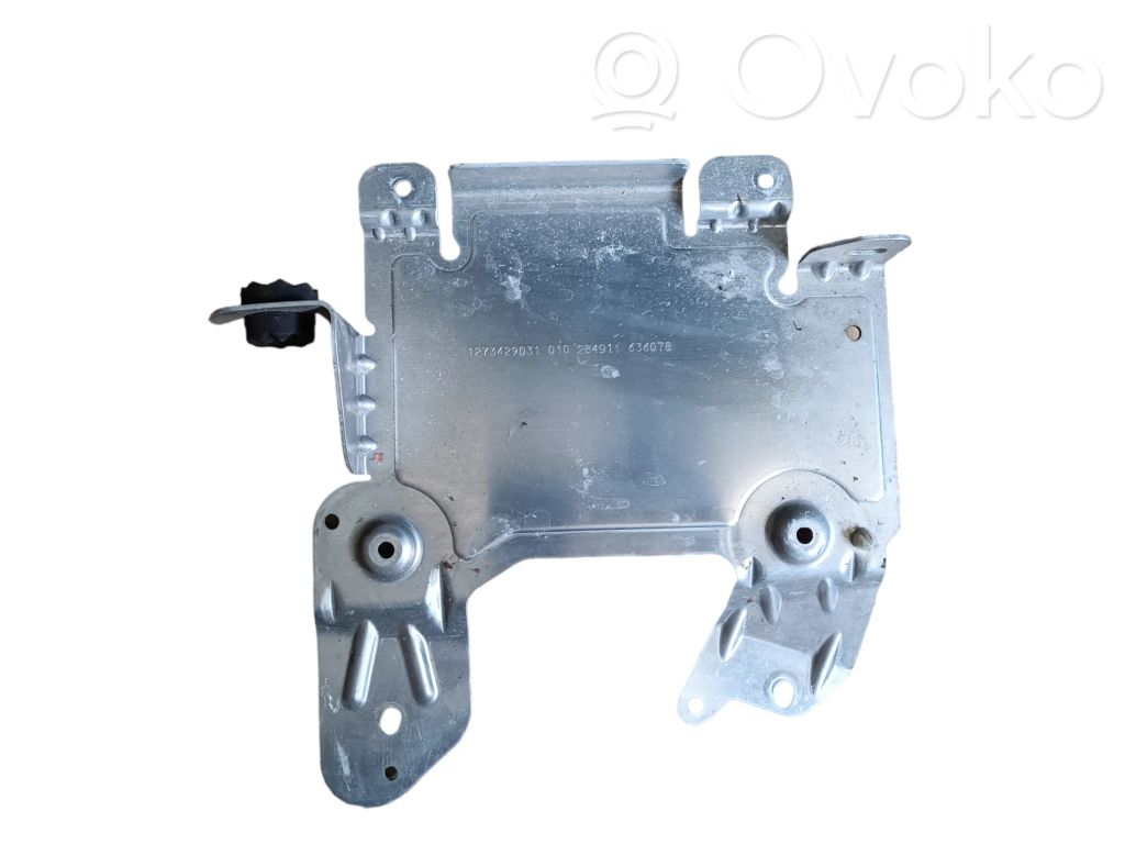 BMW X5 E70 Other engine bay part 