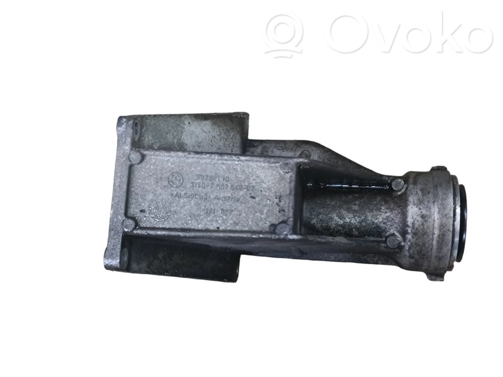 BMW X6 E71 Engine mounting bracket 