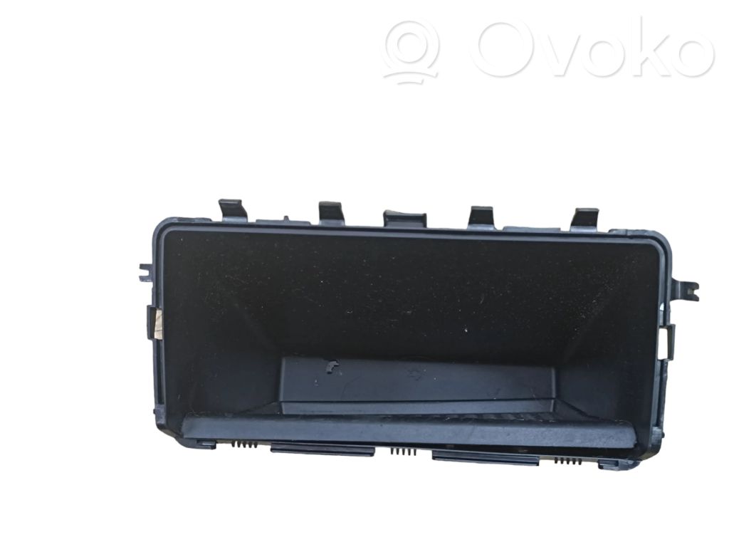 BMW X6 E71 Glove box 