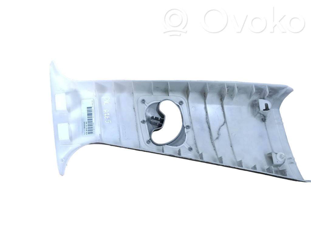 BMW X5 E70 Pilar (B) (superior) 