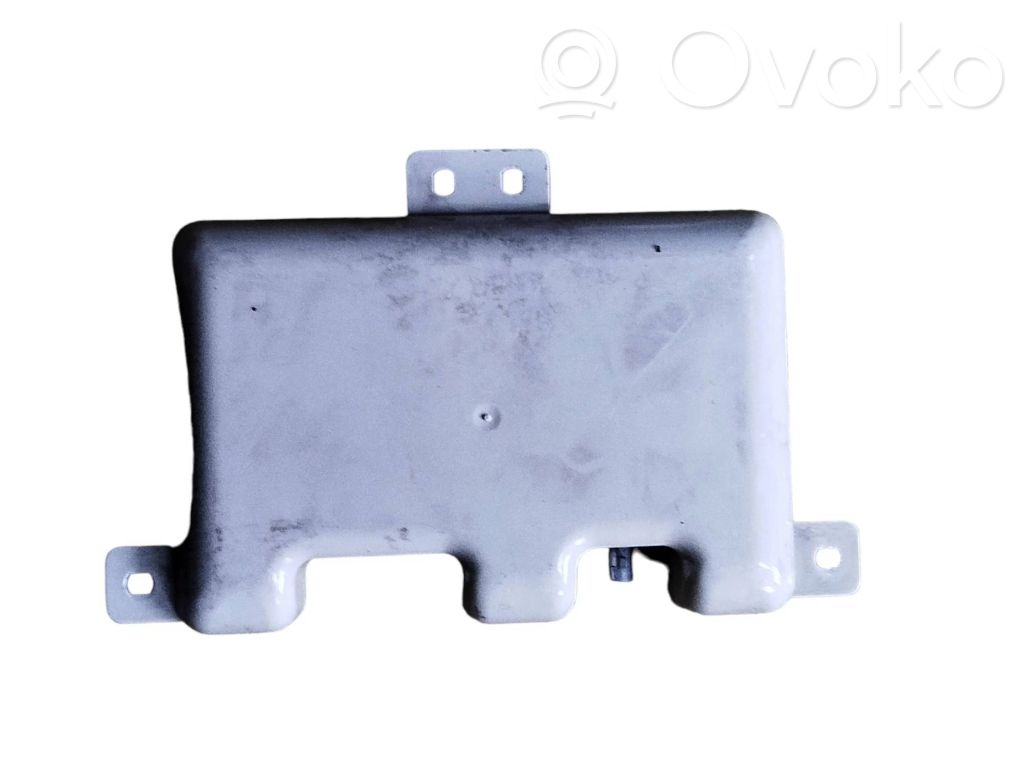 BMW 6 E63 E64 Antenos stiprintuvas 