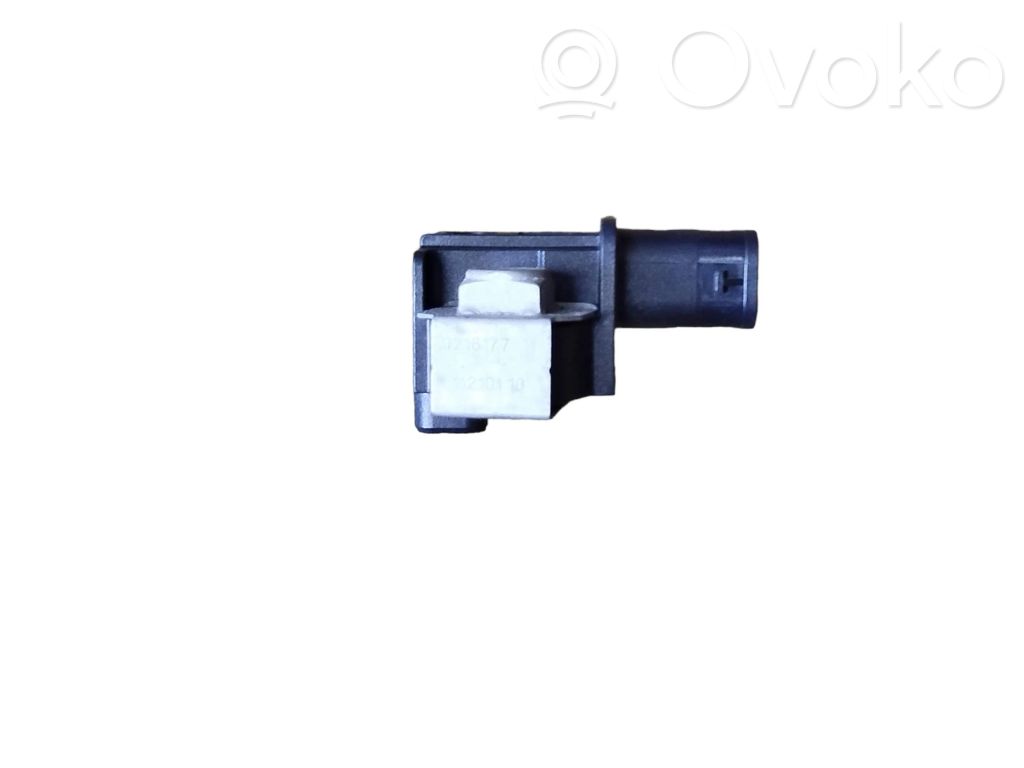 Czujnik uderzenia Airbag   9224177,02074,110526,65779224177
