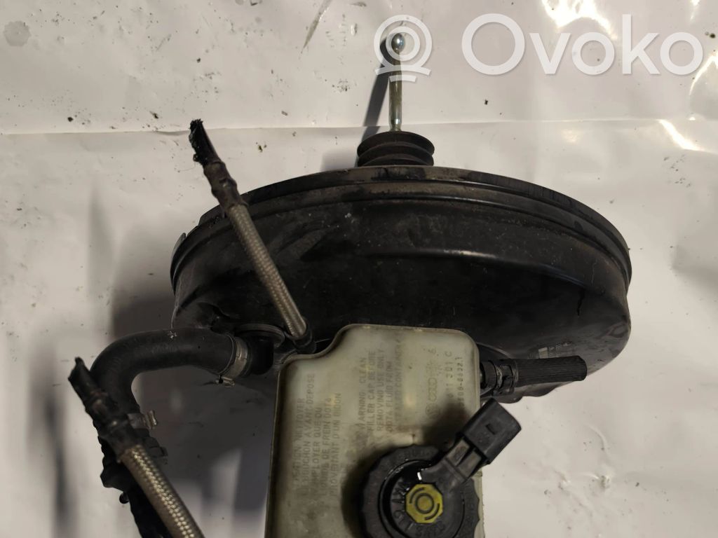 Volkswagen Touran I Wspomaganie hamulca 