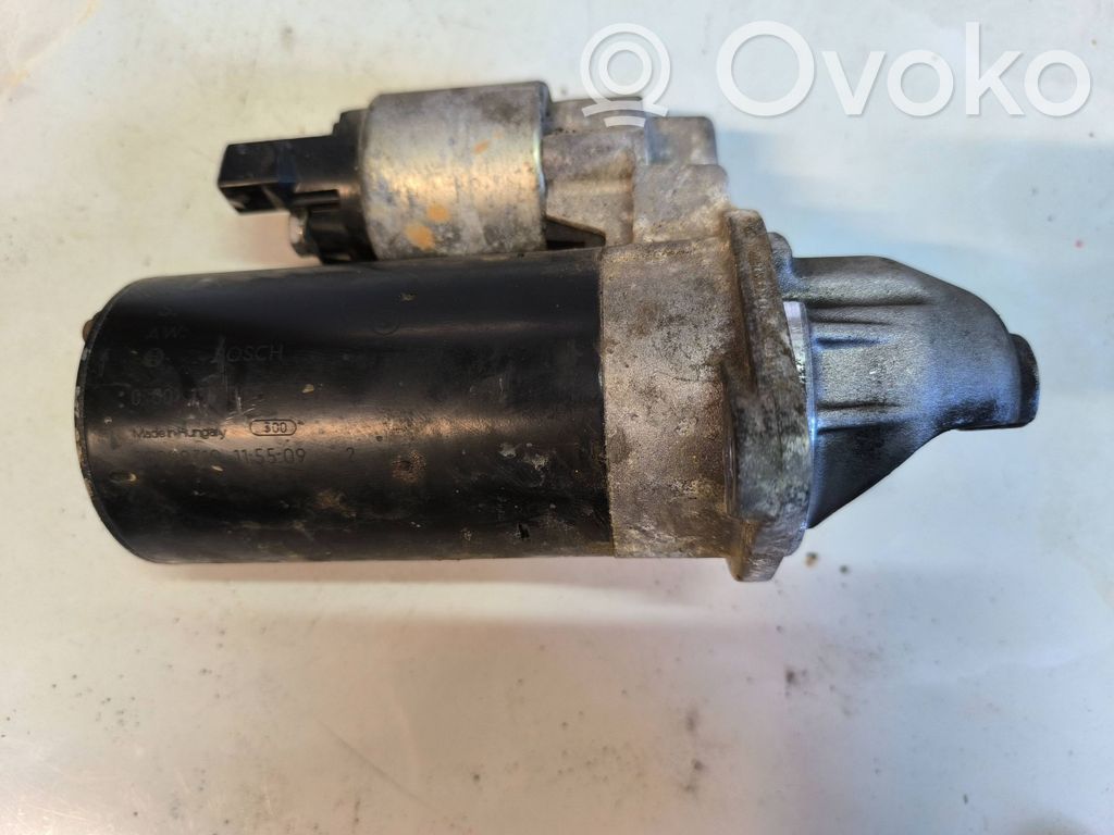 BMW 1 E81 E87 Starter motor 