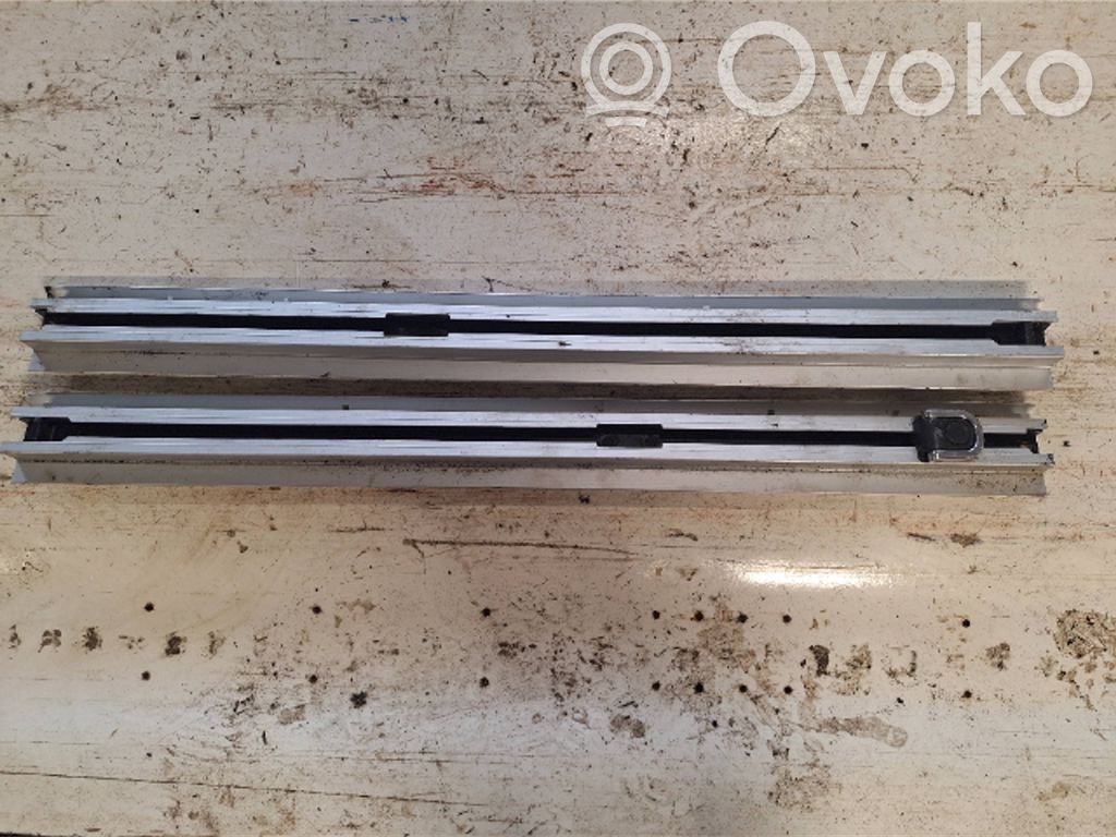 BMW X5 F15 Inne elementy wykończenia bagażnika 