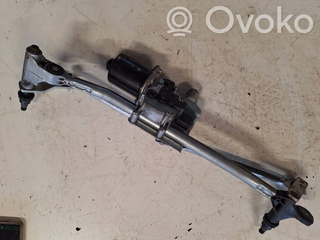 BMW 1 E81 E87 Front wiper linkage and motor 