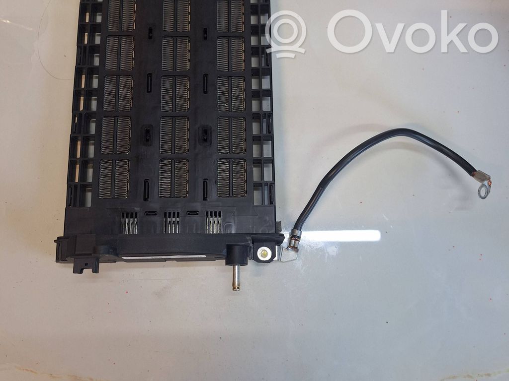BMW X6 E71 Radiateur électrique de chauffage auxiliaire 