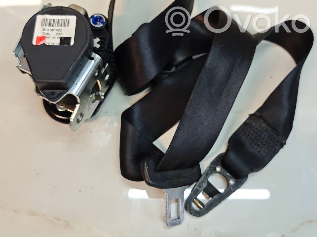 Volkswagen Touareg I Cinturón delantero 