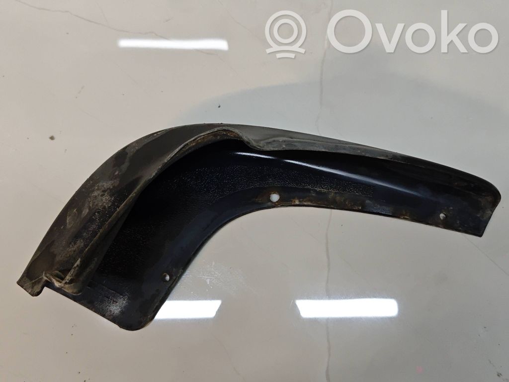 Chrysler Voyager Front mudguard 