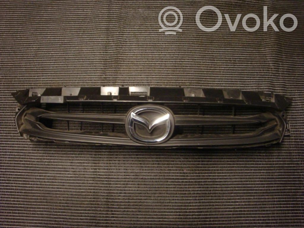 Mazda 2 Priekšējais režģis 