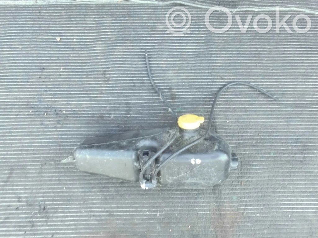 Dacia Sandero Zbiornik płynu do spryskiwaczy szyby przedniej / czołowej 