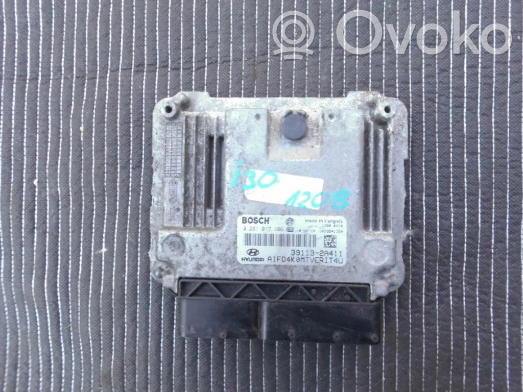 Hyundai i30 Engine control unit/module 