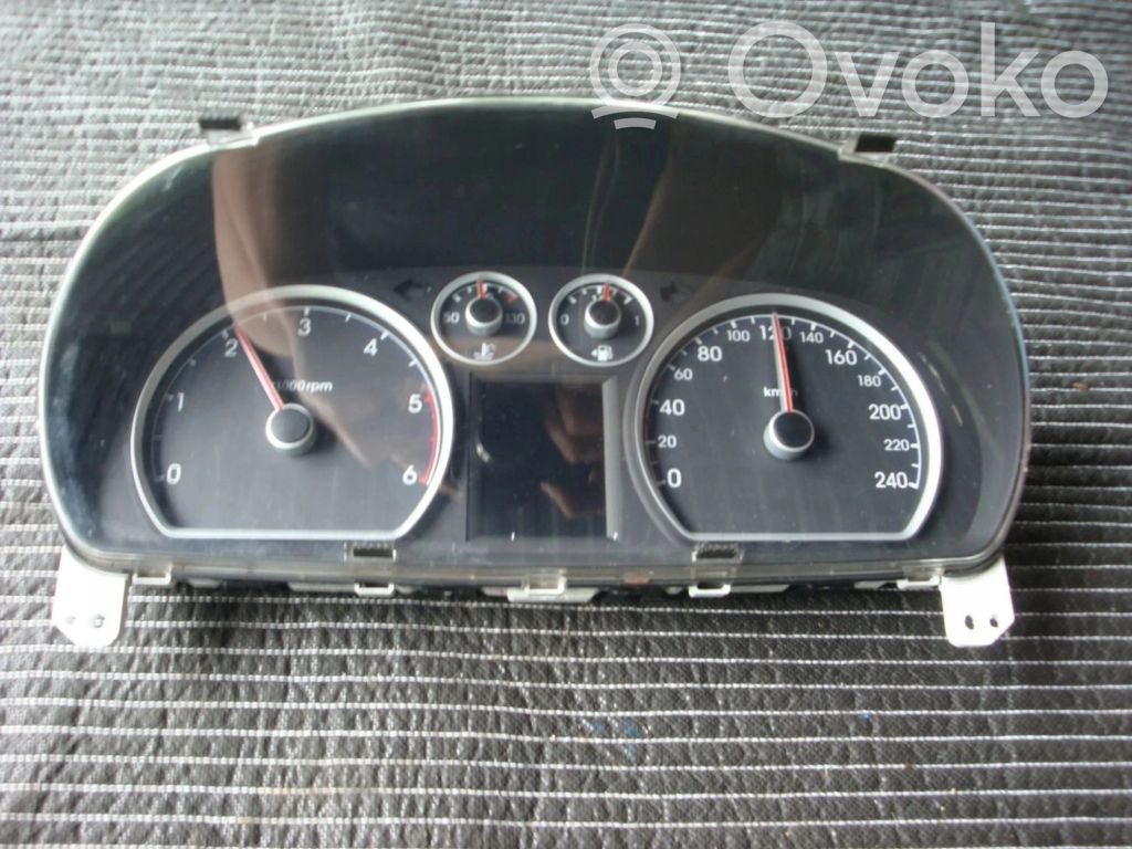 Hyundai i30 Speedometer (instrument cluster) 
