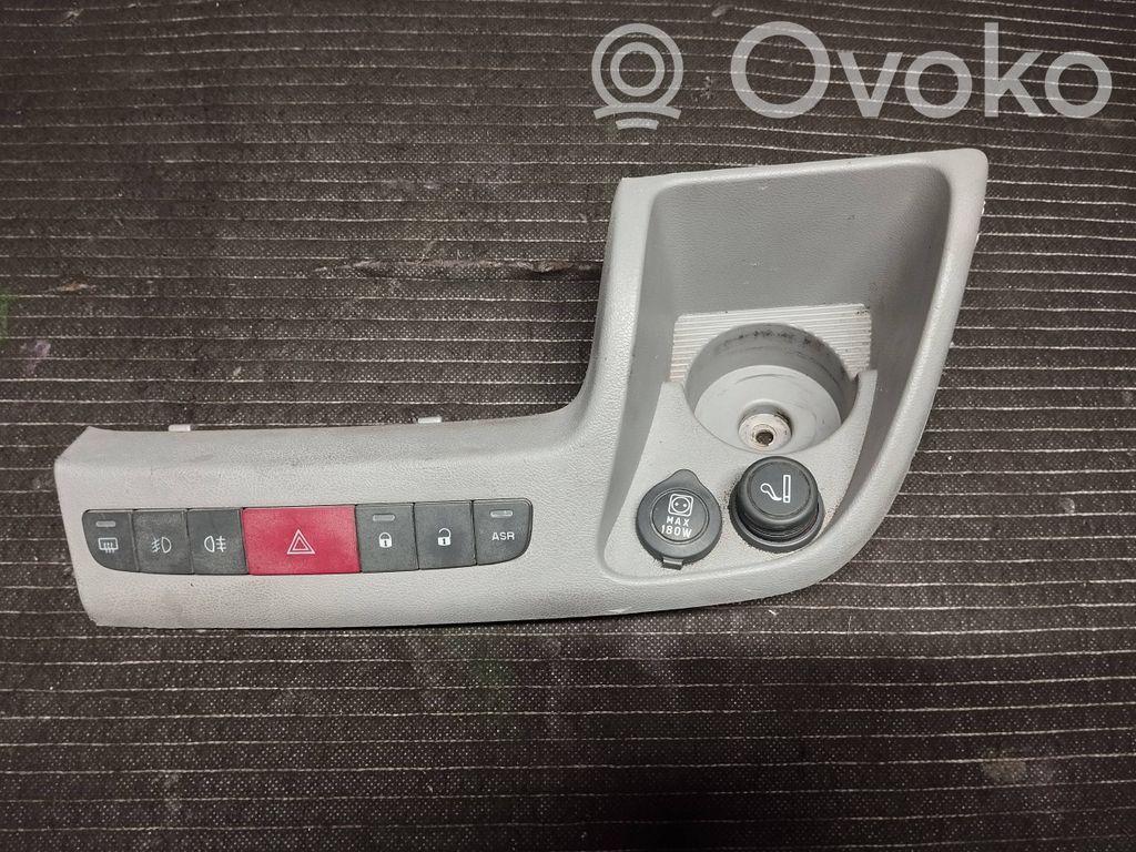 Peugeot Boxer Central console control unit 