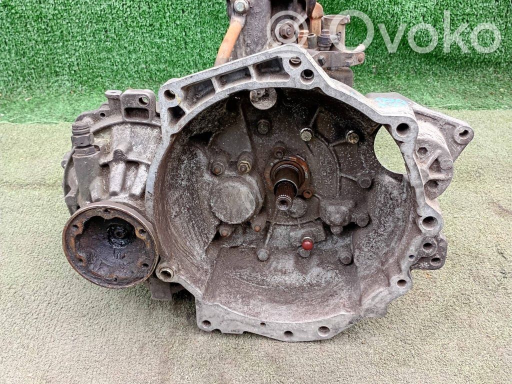 Manualna 5-biegowa skrzynia biegów   02J301107C,01S20007,1J0711188G