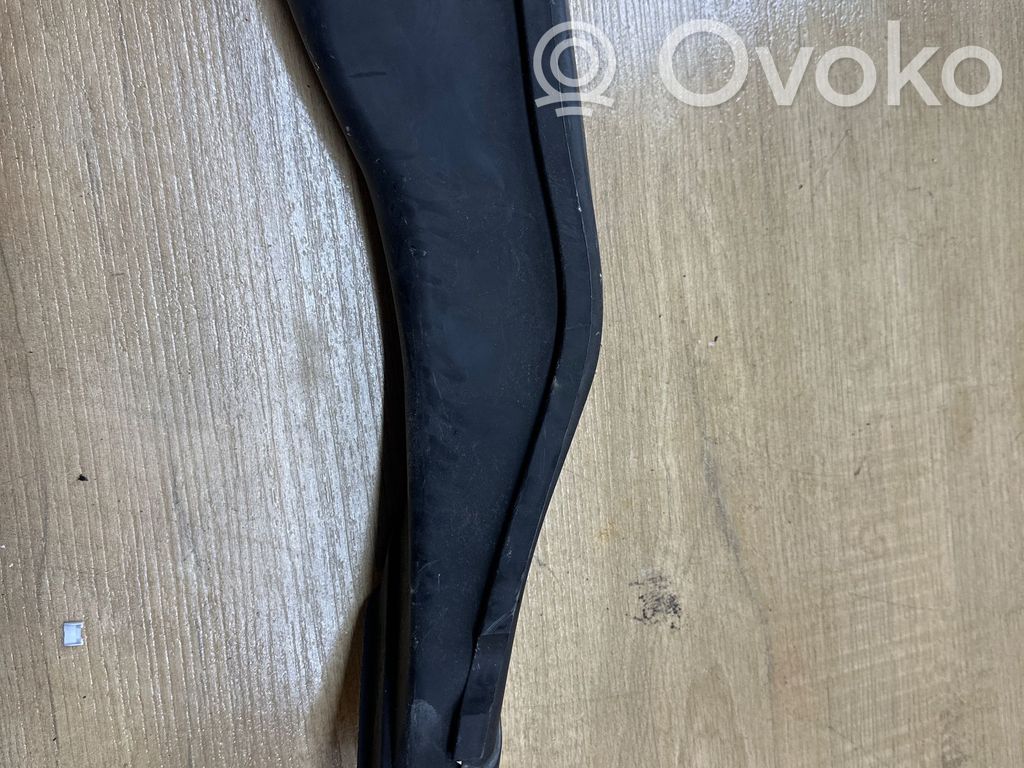 Opel Astra K Ilmanoton kanavan osa 