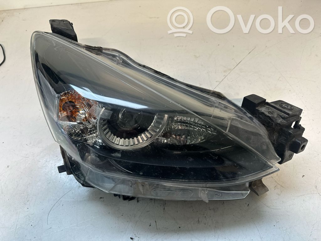 Mazda 2 Headlight/headlamp 