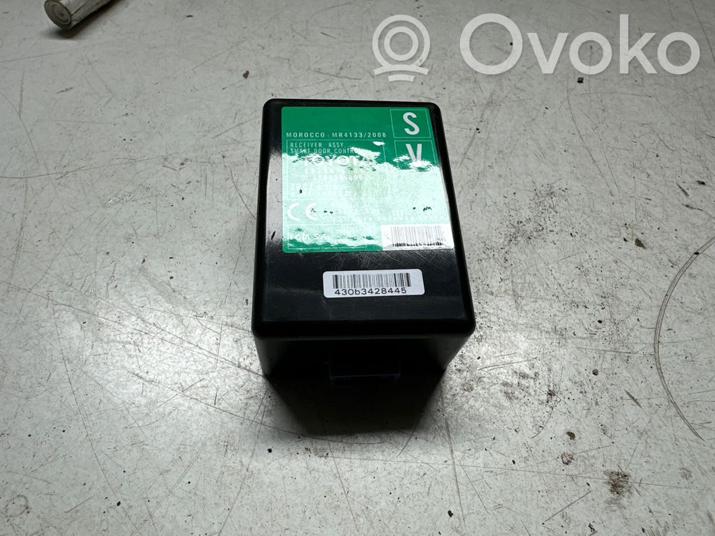 Toyota Verso Door control unit/module 