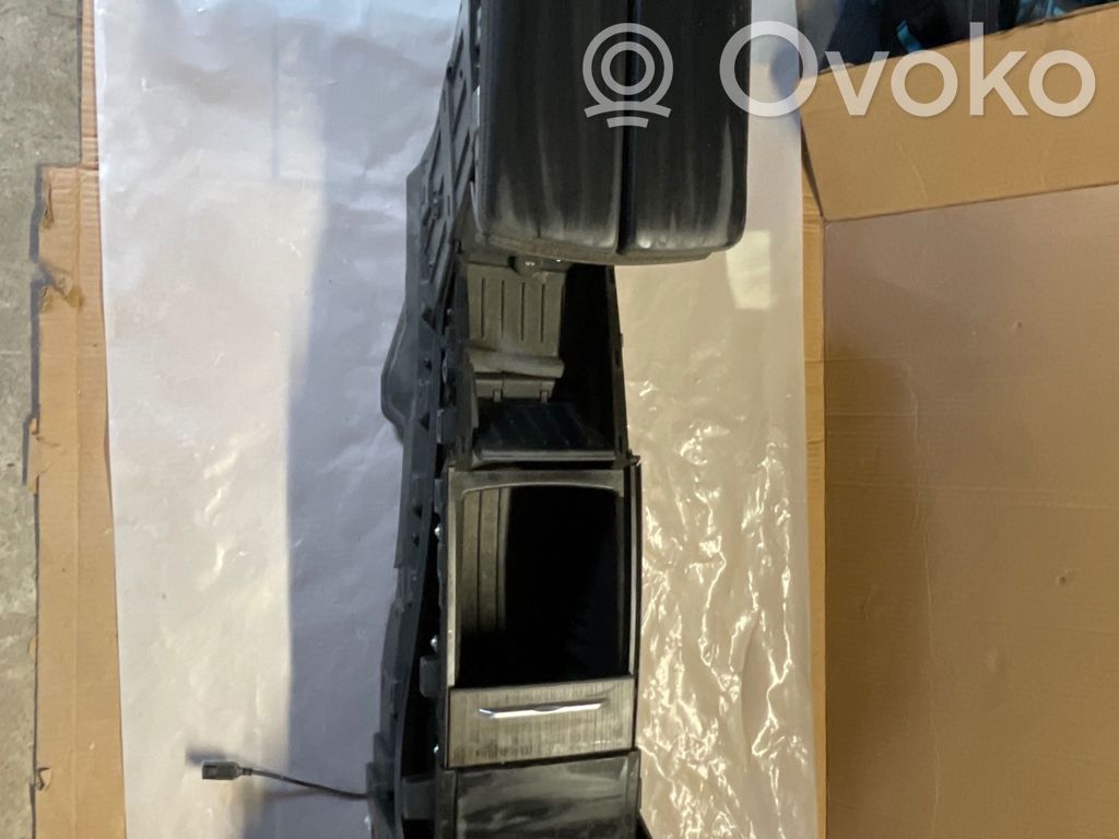 Center console   104880400A