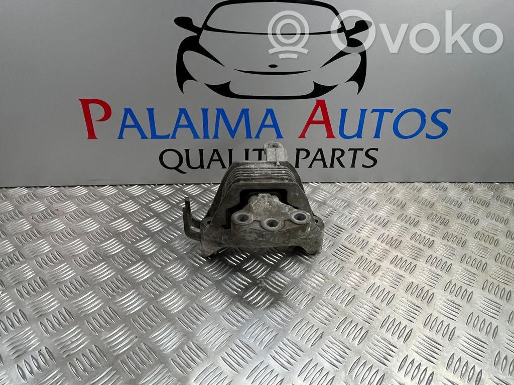 Engine mount bracket   13347456