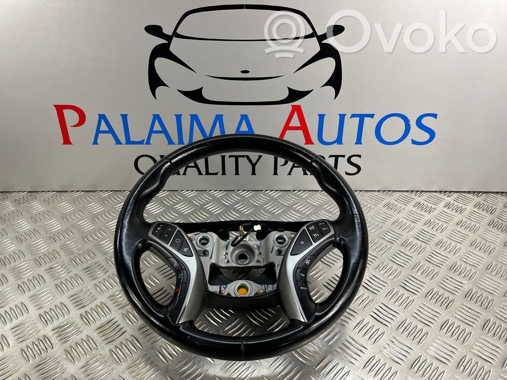 Hyundai i30 Ohjauspyörä 