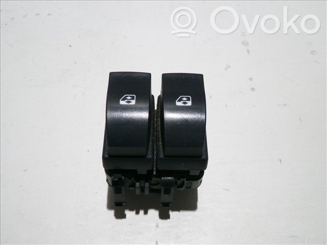 Renault Clio I Electric window control switch 