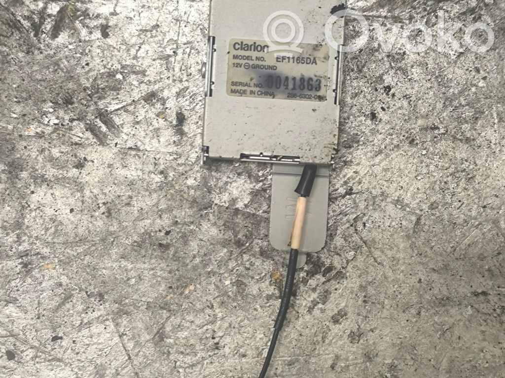 Subaru B9 Tribeca Antenos stiprintuvas 