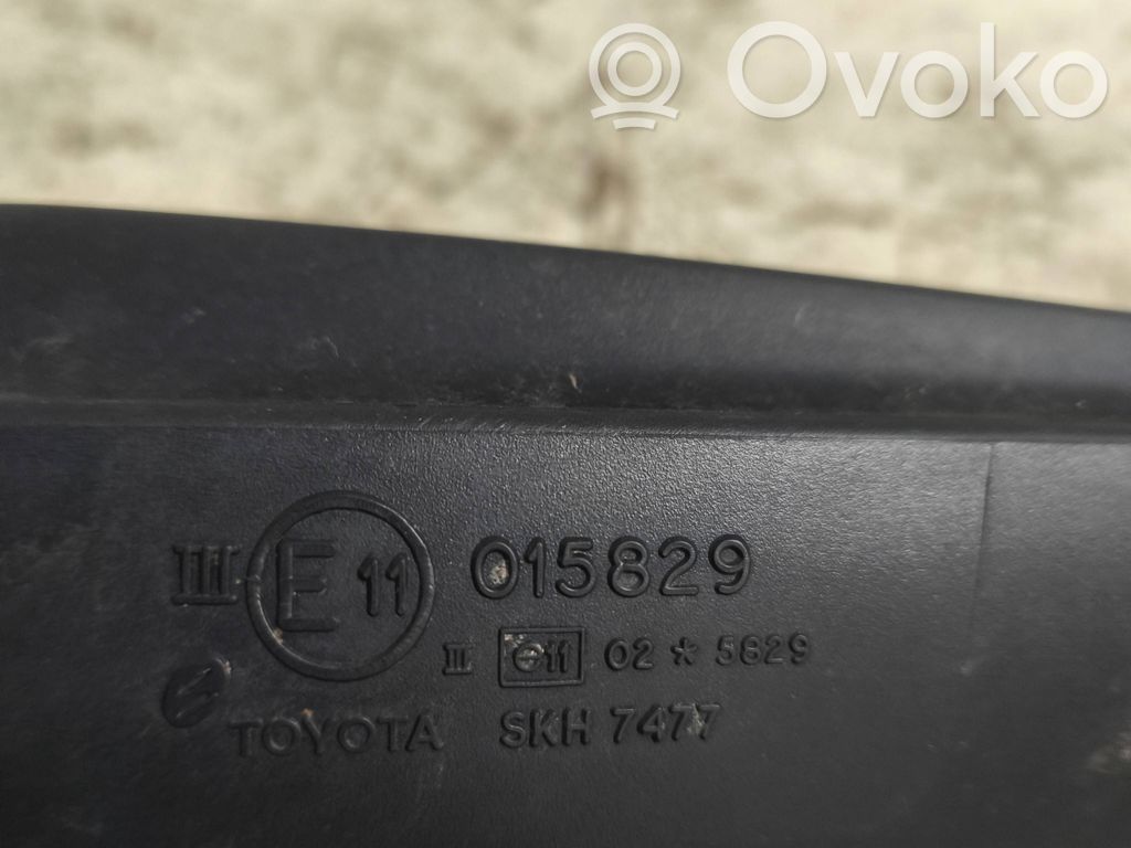 Toyota Corolla E120 E130 Front door electric wing mirror 