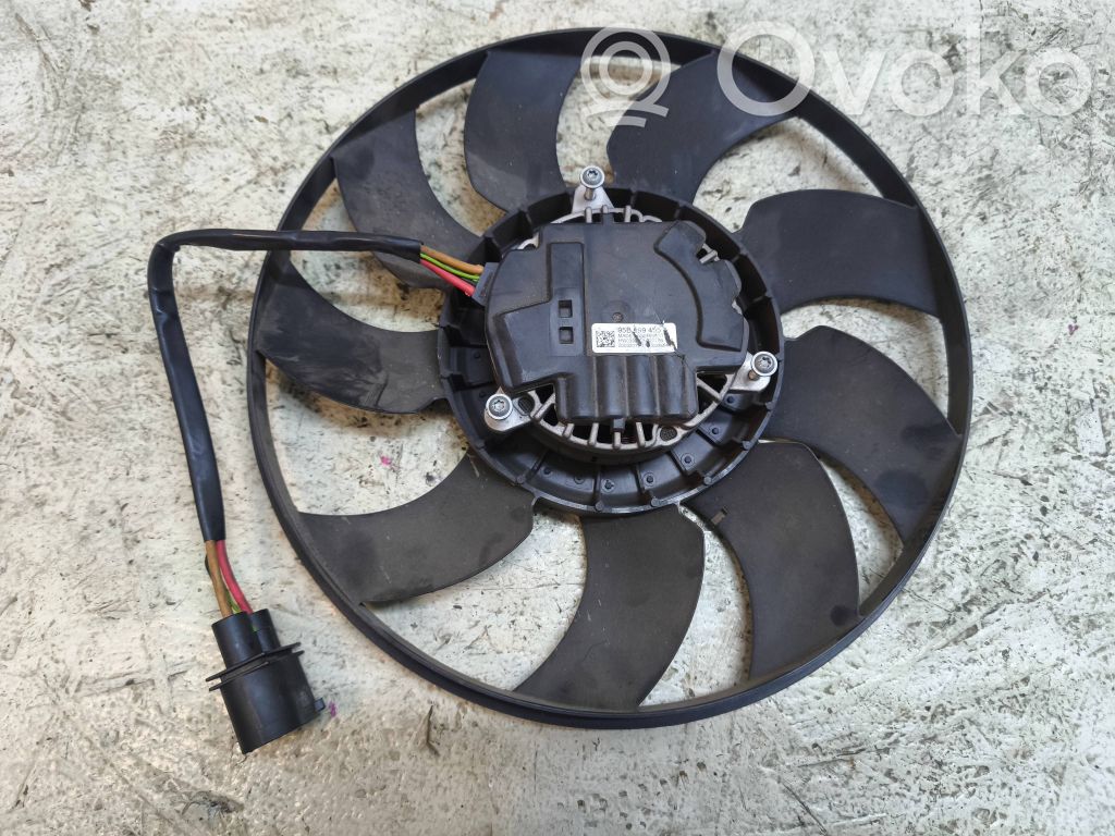 Porsche Macan (95B) Electric radiator cooling fan 