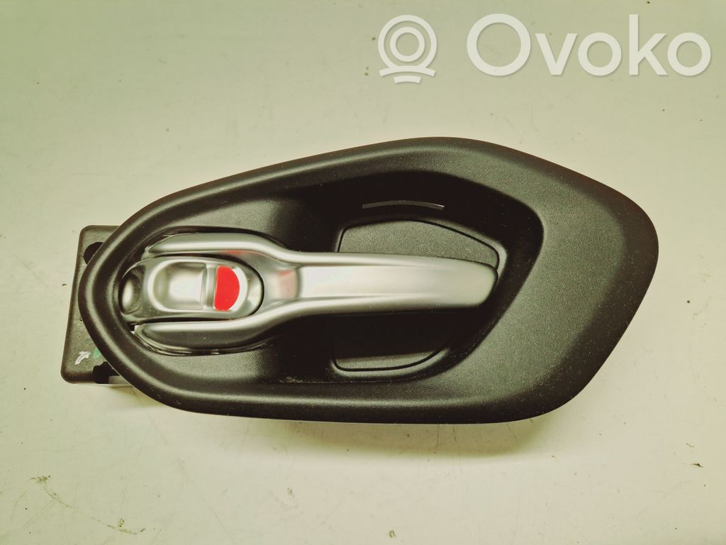 Front door interior handle   68141925AB,1WF17TRMAB,5074729,2432799,61868H