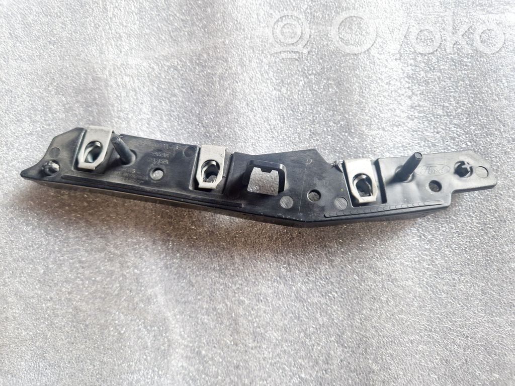 Fender mounting bracket   FB5317D941AC