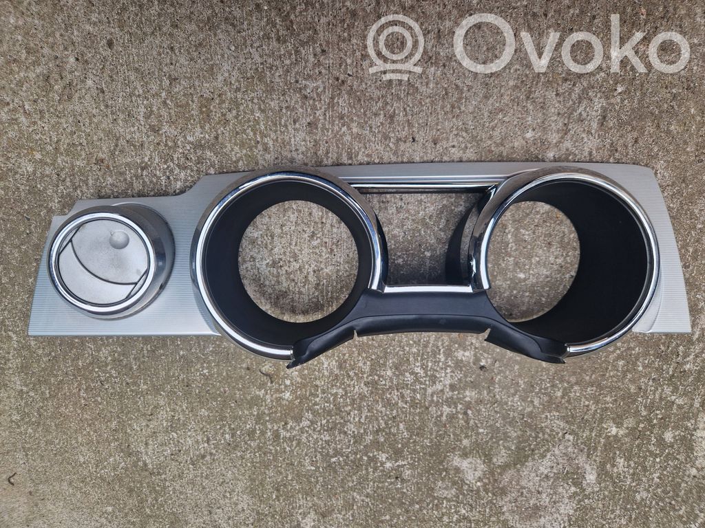 Ford Mustang V Moldura del panel 