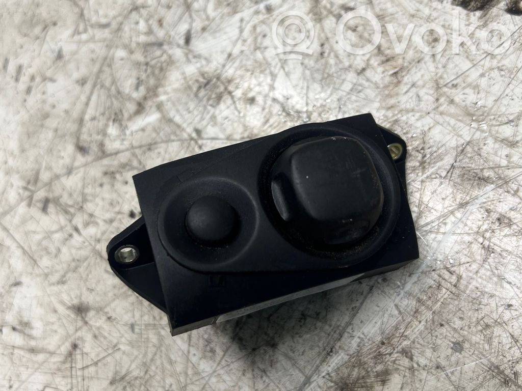 Audi A8 S8 D3 4E Steering wheel adjustment switch 