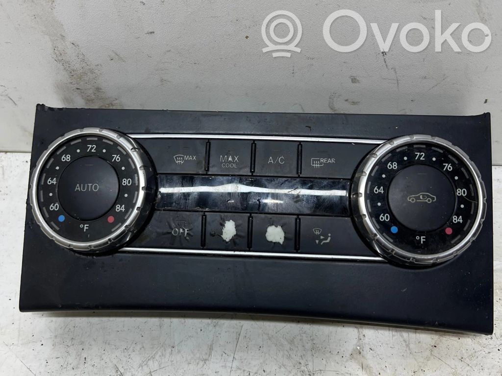 Mercedes-Benz C W204 Tachimetro (quadro strumenti) 